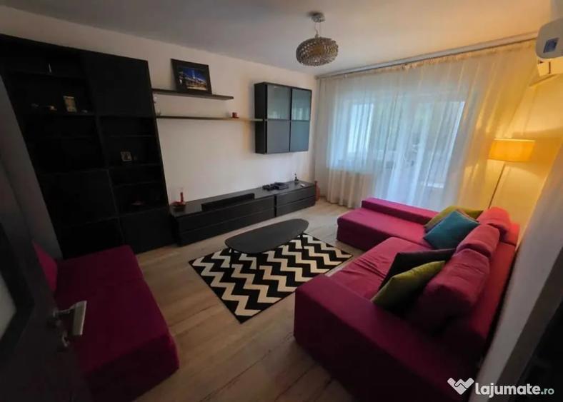 Apartament cu 4 camere decomandat în Tomis Nord