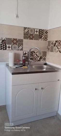 Apartament cu 2 camere decomandat în Drumul Taberei
