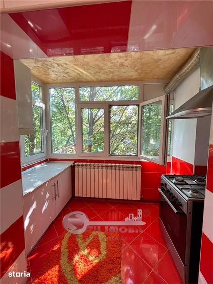 Apartament cu 3 camere decomandat în Cug