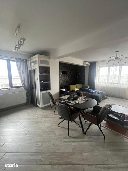 Apartament cu 3 camere decomandat în Chiajna