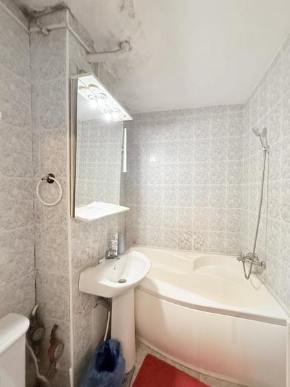Apartament cu 2 camere decomandat, mobilat în Tomis Nord