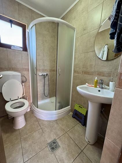 Casă cu 3 camere cu Teren 1000 Mp în Tuzla