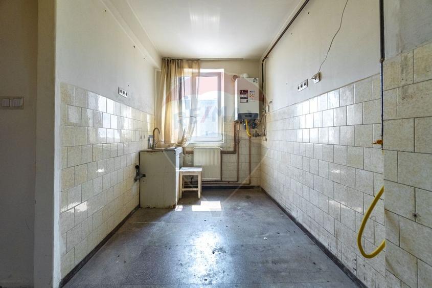 Apartament cu 2 camere semidecomandat în Central