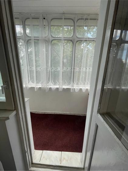 Apartament cu 2 camere nedecomandat în Podu Roș