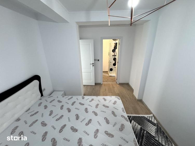 Casă cu 5 camere cu Teren 515 Mp în Rediu