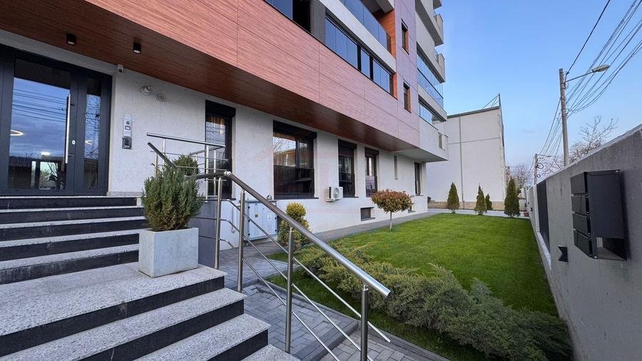 Apartament cu 2 camere decomandat în Bd. Coșbuc