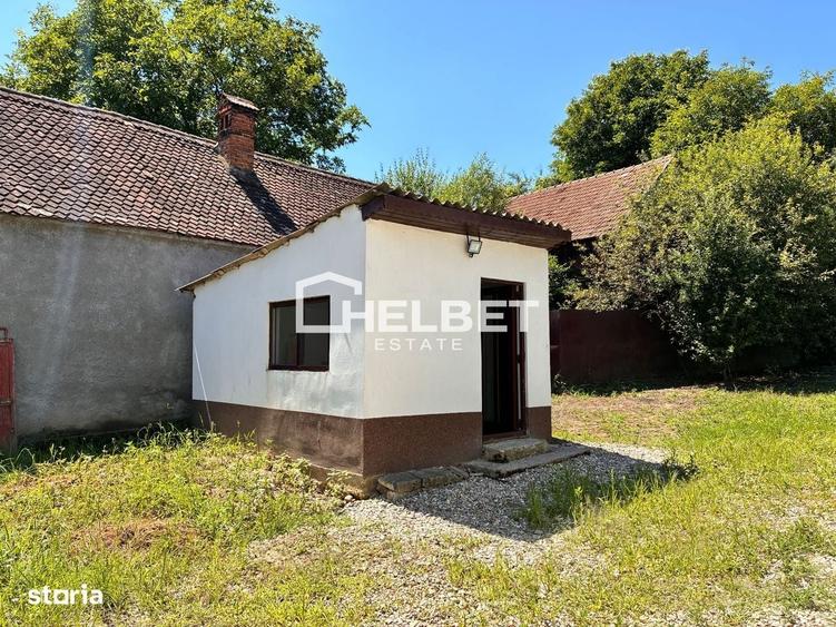 Casă cu 3 camere cu Teren 1030 Mp în Iarăș
