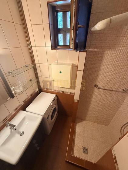 Apartament cu 2 camere semidecomandat, mobilat în Ultracentral
