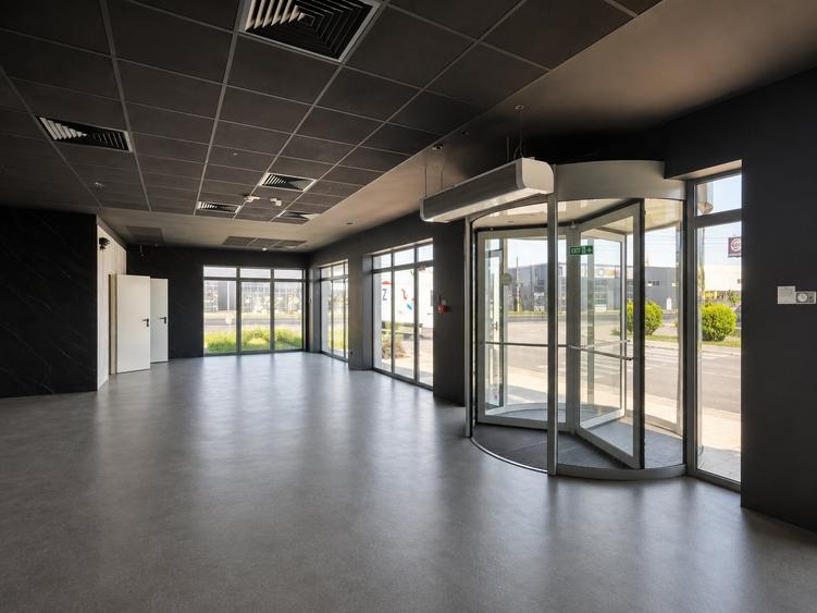Spațiu comercial, de 172 mp, în Afumați