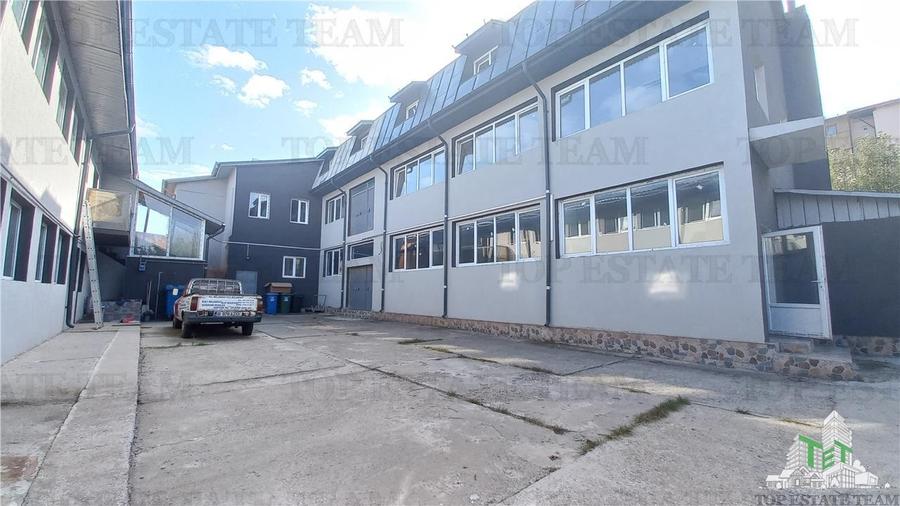 Spațiu comercial, de 1,400 mp, în Uverturii