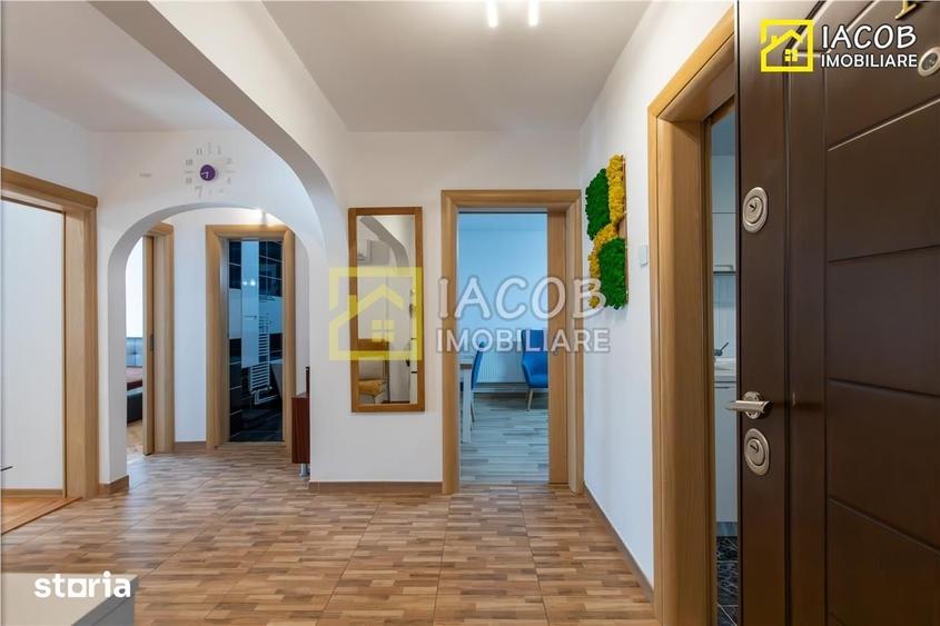 Apartament cu 3 camere decomandat în Bistrița Lac