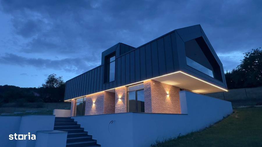 Casa 5 camere arhitectura moderna cu panorama spre Cetatea Cisnadioara - 10