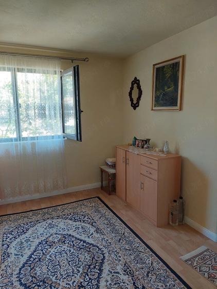 Casă cu Teren 1100 Mp în Central