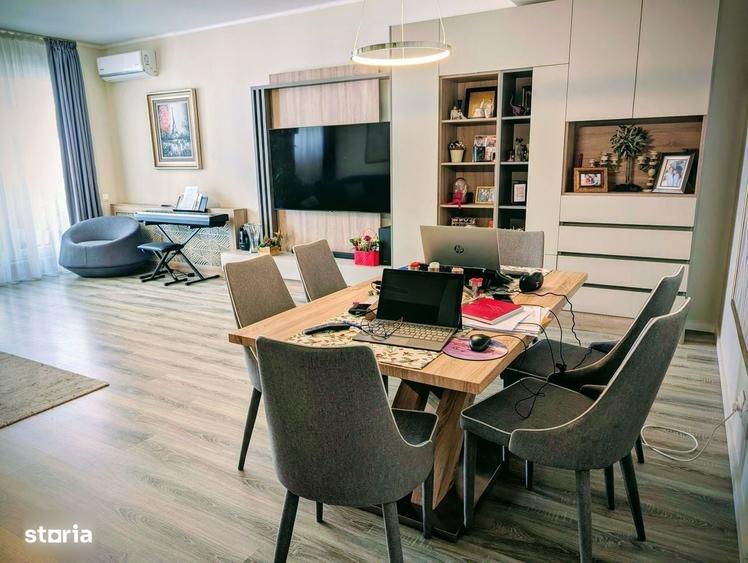 Apartament cu 4 camere în Lacul Tei