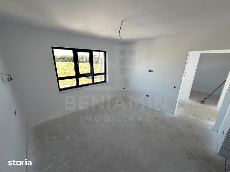 Casă cu 4 camere cu Teren 518 Mp în Cârcea