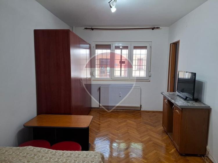 Garsonieră în Podgoria