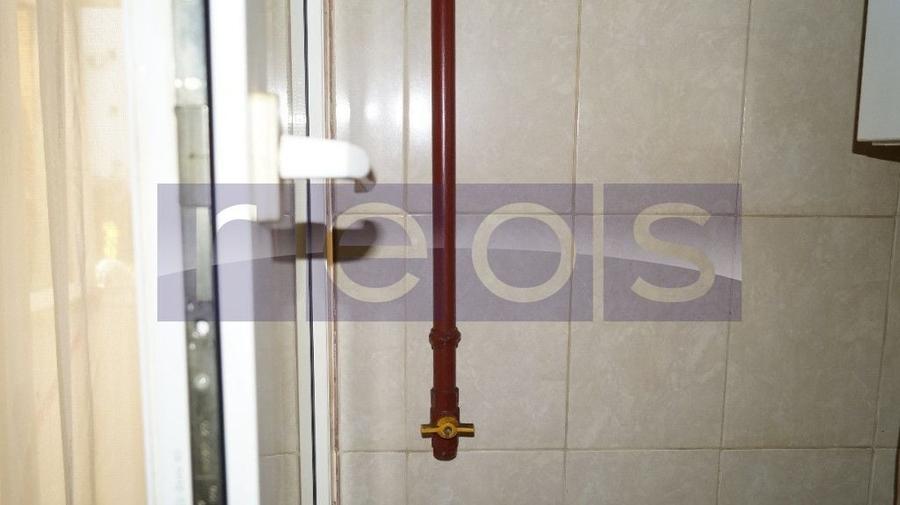Apartament cu 3 camere decomandat, mobilat în Dristor