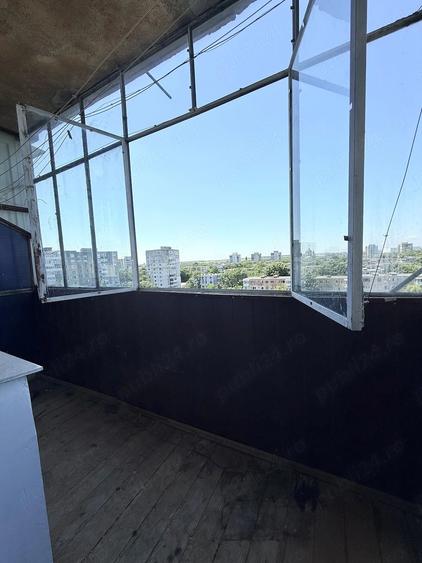 Apartament cu 2 camere decomandat în Vest