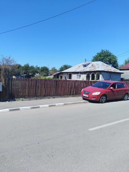 Casă cu 3 camere în Central
