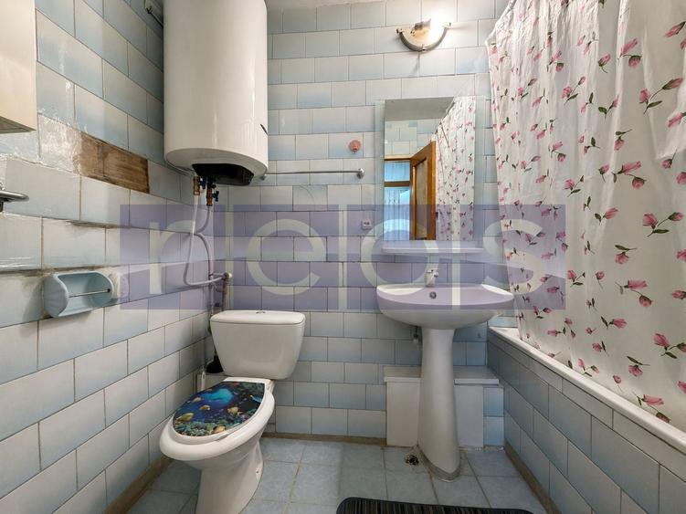 Apartament cu 2 camere decomandat în Teiul Doamnei