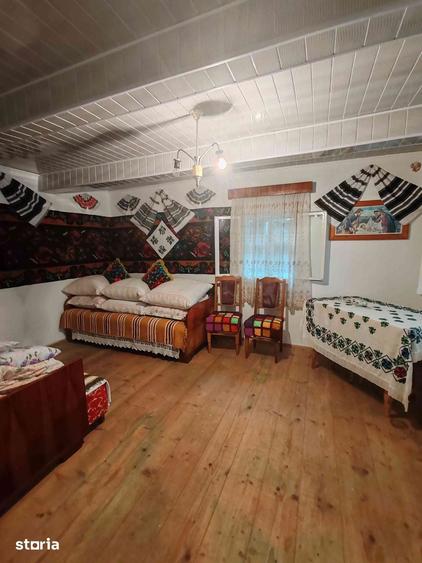 Casă cu 2 camere cu Teren 1800 Mp în Frătăuții Noi