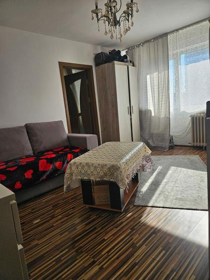 Apartament cu 2 camere nedecomandat în Central