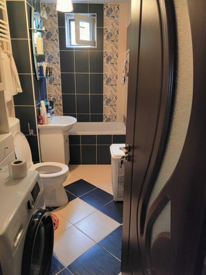 Apartament cu 4 camere decomandat în Cantemir