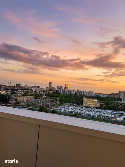 Ultimul etaj. Apus spectaculos. Vibe de penthouse in inima Piperei. - 9