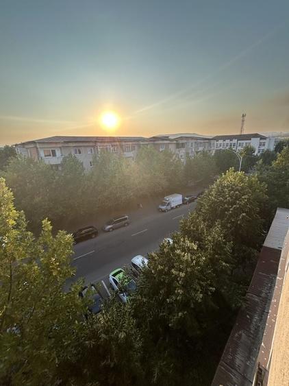 Apartament cu 3 camere decomandat în Crihala