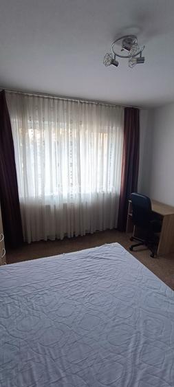 PF Inchiriez apartament cu doua camere in Manastur, str. Padin