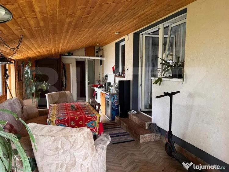 Casă cu 4 camere cu Teren 500 Mp în Central