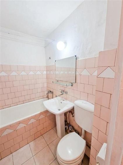Apartament cu 2 camere semidecomandat în Rogerius
