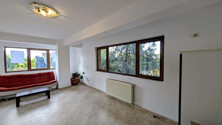Luminos si spatios,stradal,bloc nou boutique,utilitati separate,renovat,curte - 4