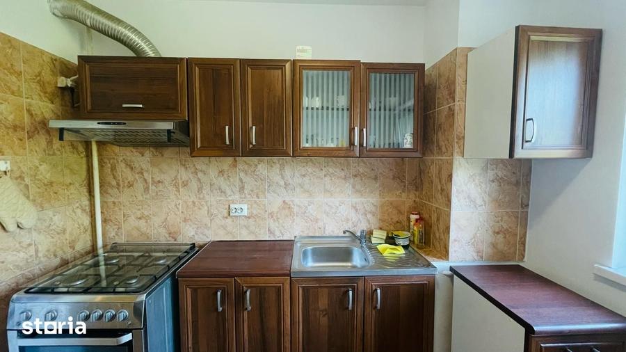 Apartament cu 2 camere semidecomandat în Grivița