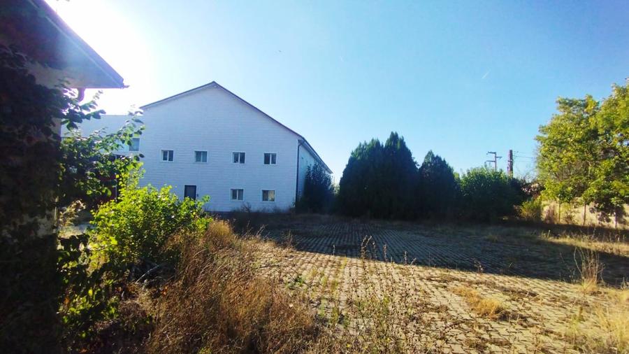 Spațiu industrial, de 5,000 mp, în Călugăreni