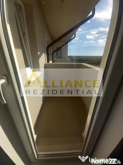 Apartament cu 3 camere decomandat în Metalurgiei
