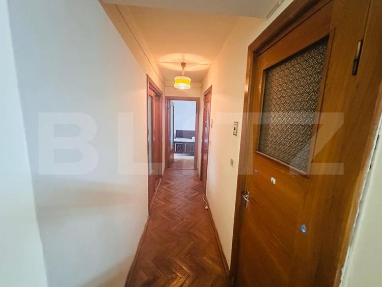 Apartament cu 4 camere decomandat, mobilat în Centru Civic