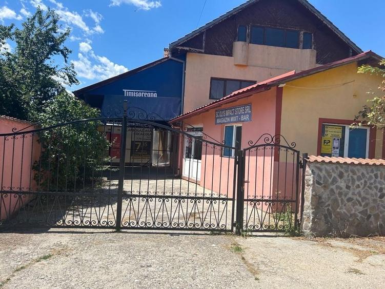 Casă cu 4 camere în Drăgoești