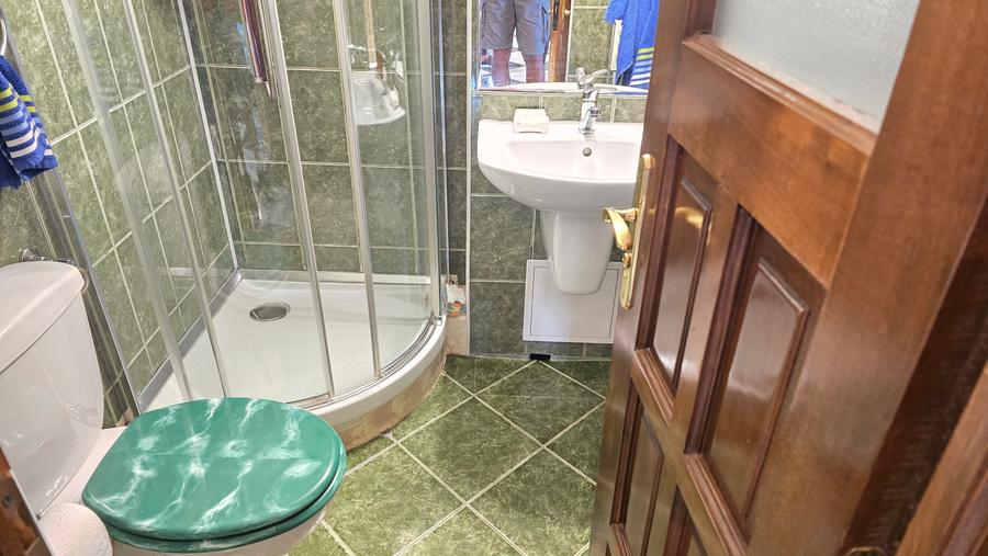 Apartament cu 4 camere decomandat în Dorobanți