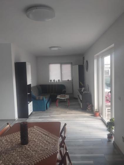 Casă cu 3 camere în Central