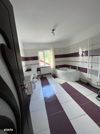 Casă cu 4 camere cu Teren 1700 Mp în Lerești