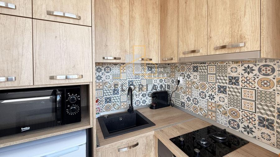 Apartament cu 2 camere decomandat, mobilat în Central