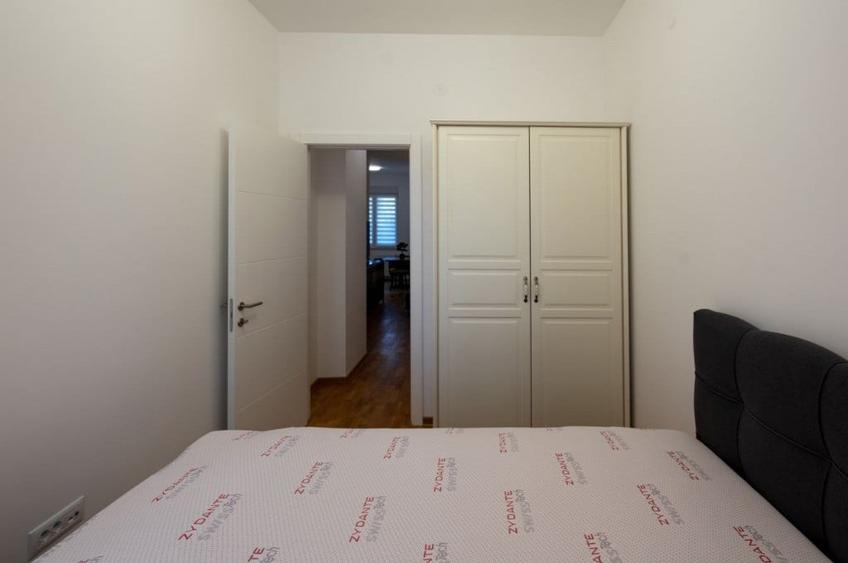 Apartament cu 2 camere decomandat în Grozăvești