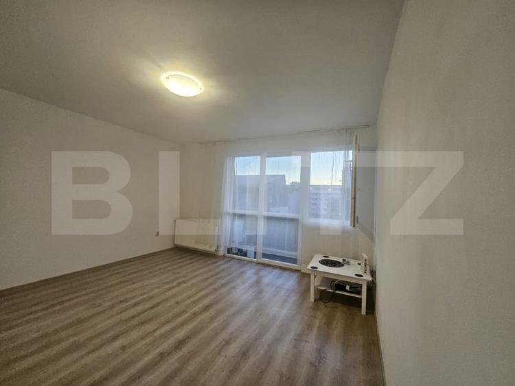 Apartament cu 2 camere decomandat, mobilat în Florești