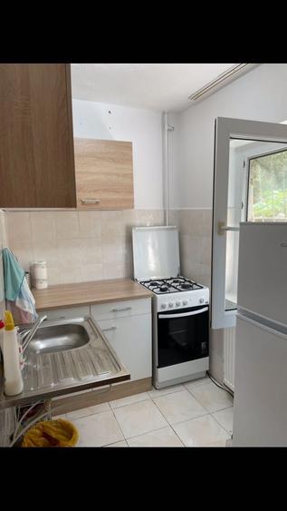 Garsonieră semidecomandată în Mircea cel Bătrân