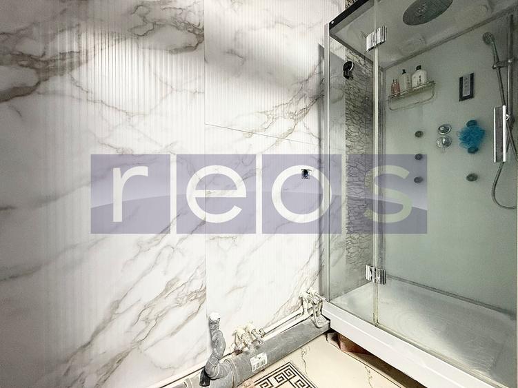 Apartament cu 4 camere semidecomandat în Universitate