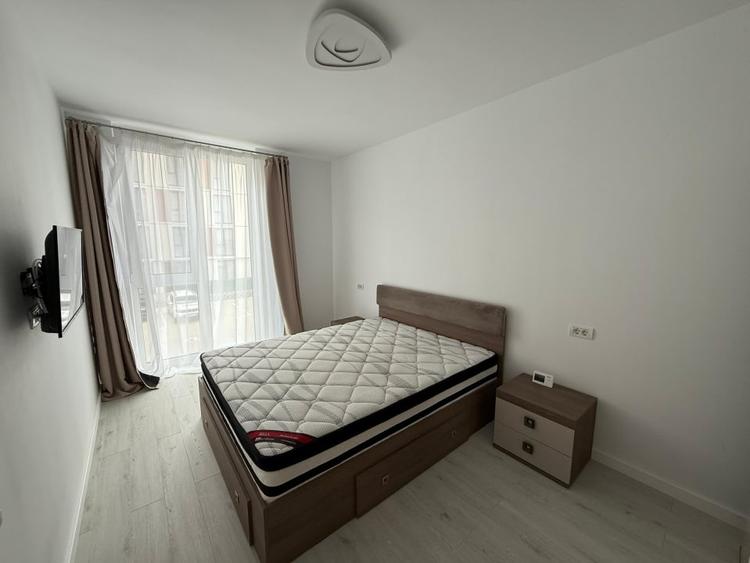 Apartament cu 2 camere decomandat în Torontalului