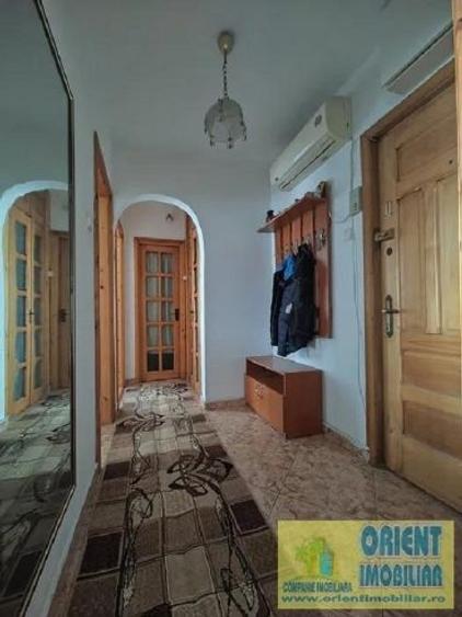 Apartament cu 2 camere decomandat în Tomis Nord