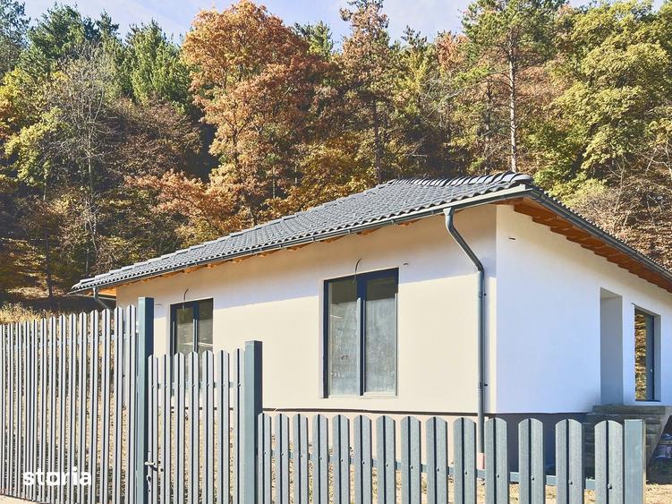 Casă cu 4 camere cu Teren 500 Mp în Baciu