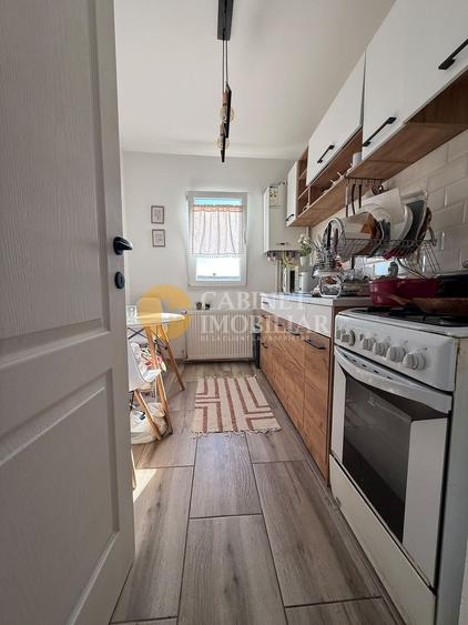 Apartament cu 2 camere nedecomandat, mobilat în Podu Roș